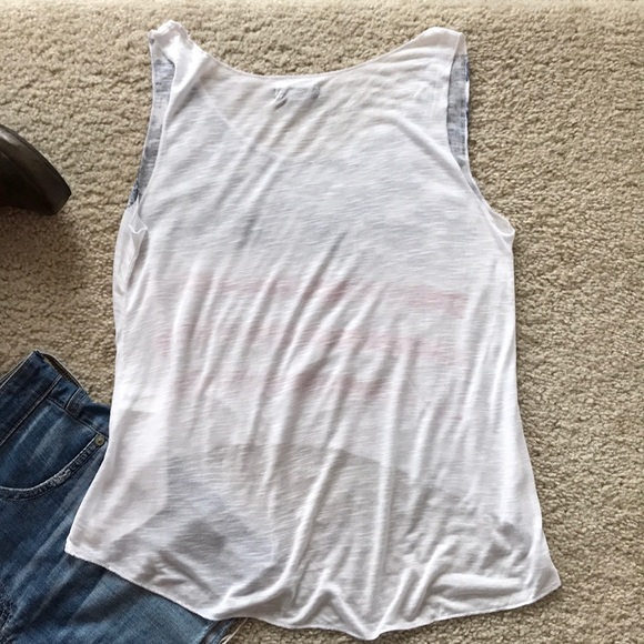 🎉1 Med Left🎉American Flag Print Top - Picture 5 of 6